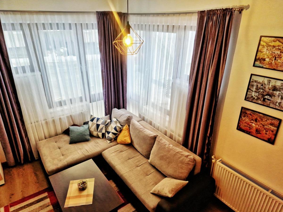 Downtown Apartment ทราฟนิค ภายนอก รูปภาพ