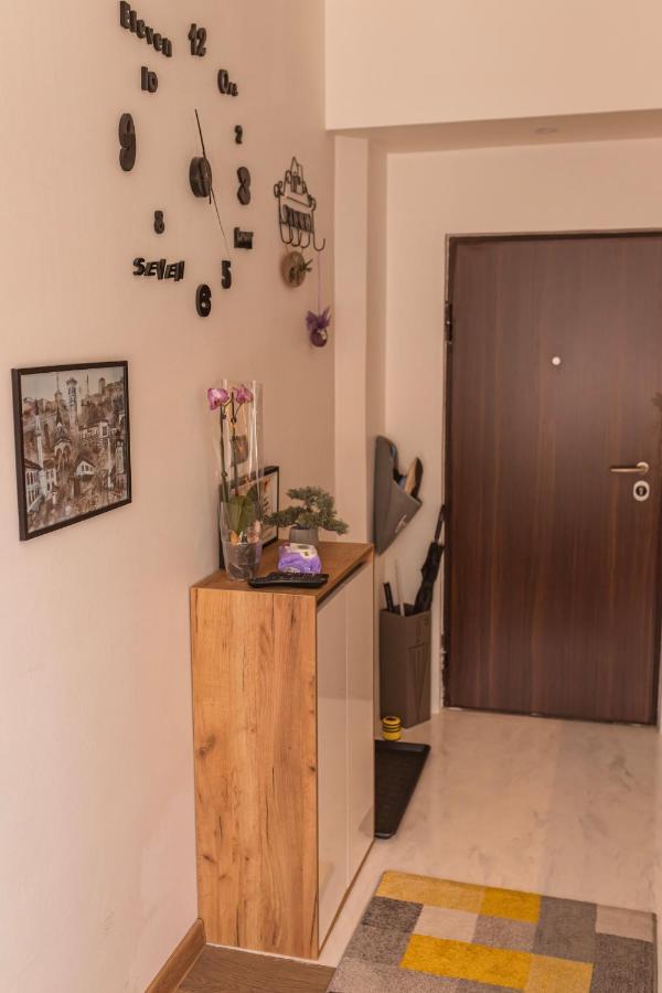 Downtown Apartment ทราฟนิค ภายนอก รูปภาพ