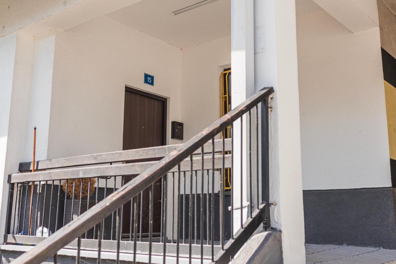 Downtown Apartment ทราฟนิค ภายนอก รูปภาพ