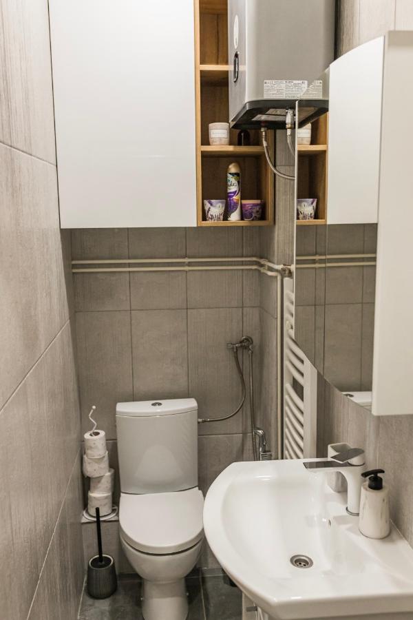 Downtown Apartment ทราฟนิค ภายนอก รูปภาพ