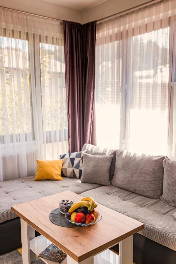 Downtown Apartment ทราฟนิค ภายนอก รูปภาพ